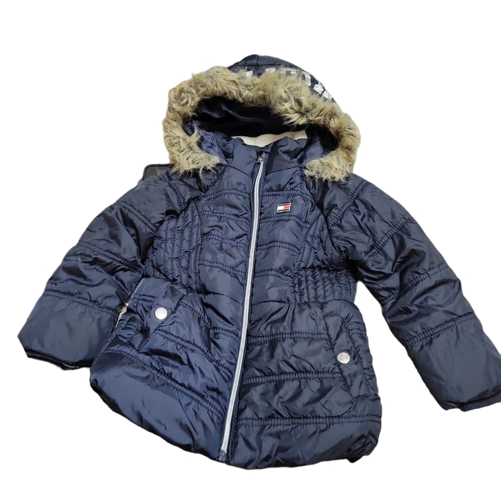 Tommy Hilfiger Girls Puffer jacket cinched waist zipper front with star pull